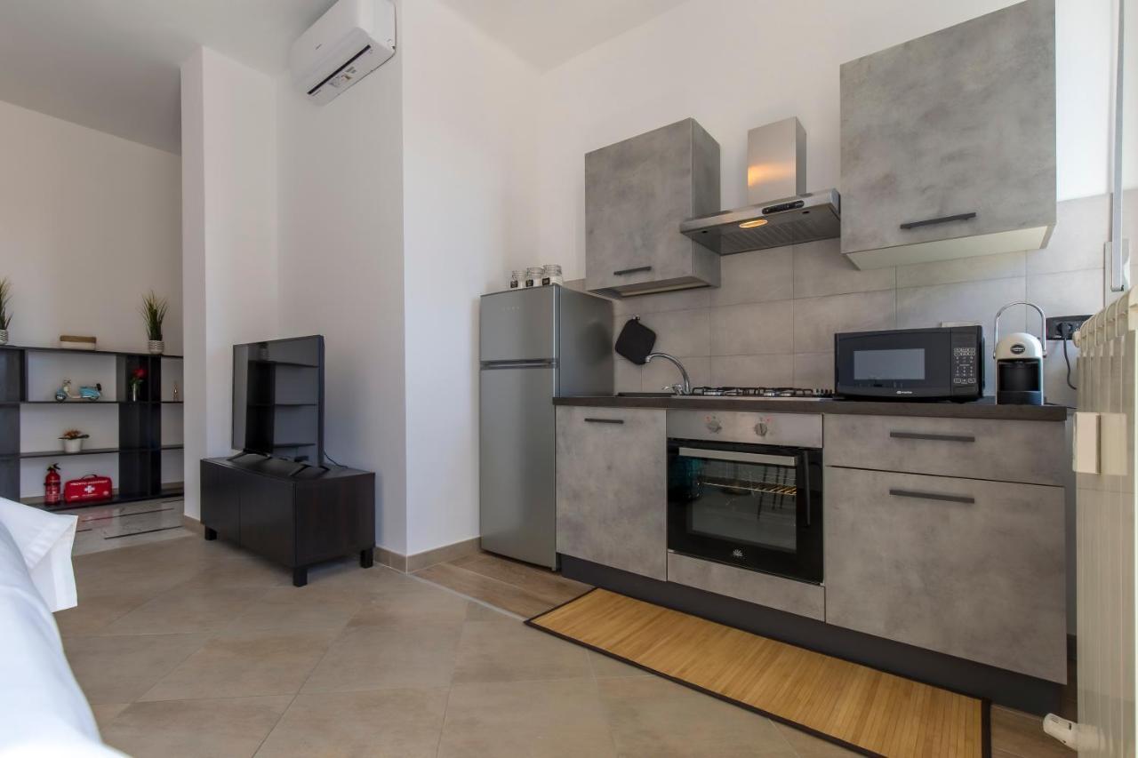 Bright & Lovely Flat M1 Carducci Molinette 250m * Turin