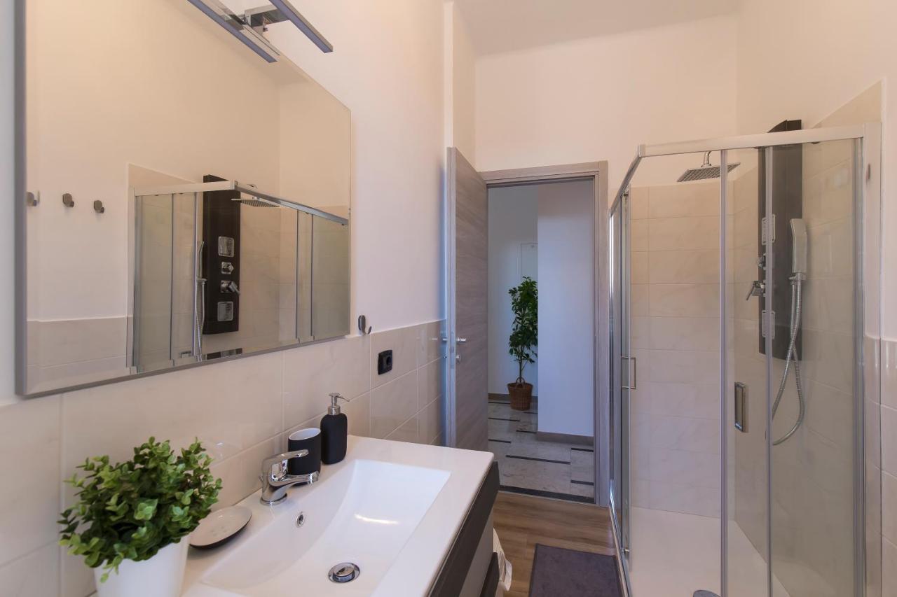 Bright & Lovely Flat M1 Carducci Molinette 250m Apartment