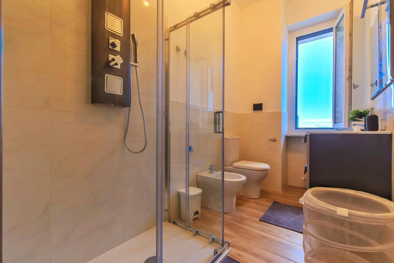 Bright & Lovely Flat M1 Carducci Molinette 250m Apartment *